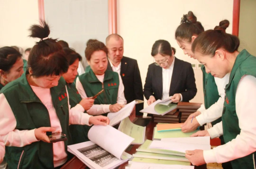 11月14日，，，，，公司工会举办家属委工作总结交流会-2