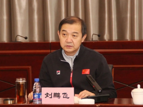 11月19日，，，，，，，集团公司党委副书记、副董事长、总经理刘鹏飞率集团公司调研组深入双鸭山矿业公司